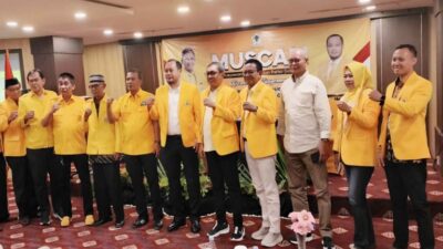 Text: analisis aklamasi budi prasetyo pk golkar kecamatan tangerang konsolidasi 2026`