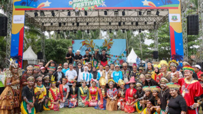 gubernur banten andra soni exciting banten festival 2026 anyer serang