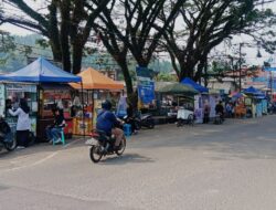 Heboh! Dugaan Pungli Rp10 Ribu Per Gerobak di Pasar Bayah, Pengunjung Masuk Pasar Disuruh Bayar Karcis