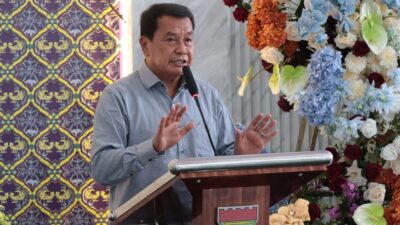 Bupati Tangerang Moch. Maesyal Rasyid berorasi tegas di podium saat Sosialisasi Keluarga Sadar Hukum di Sepatan, 22 Juni 2026