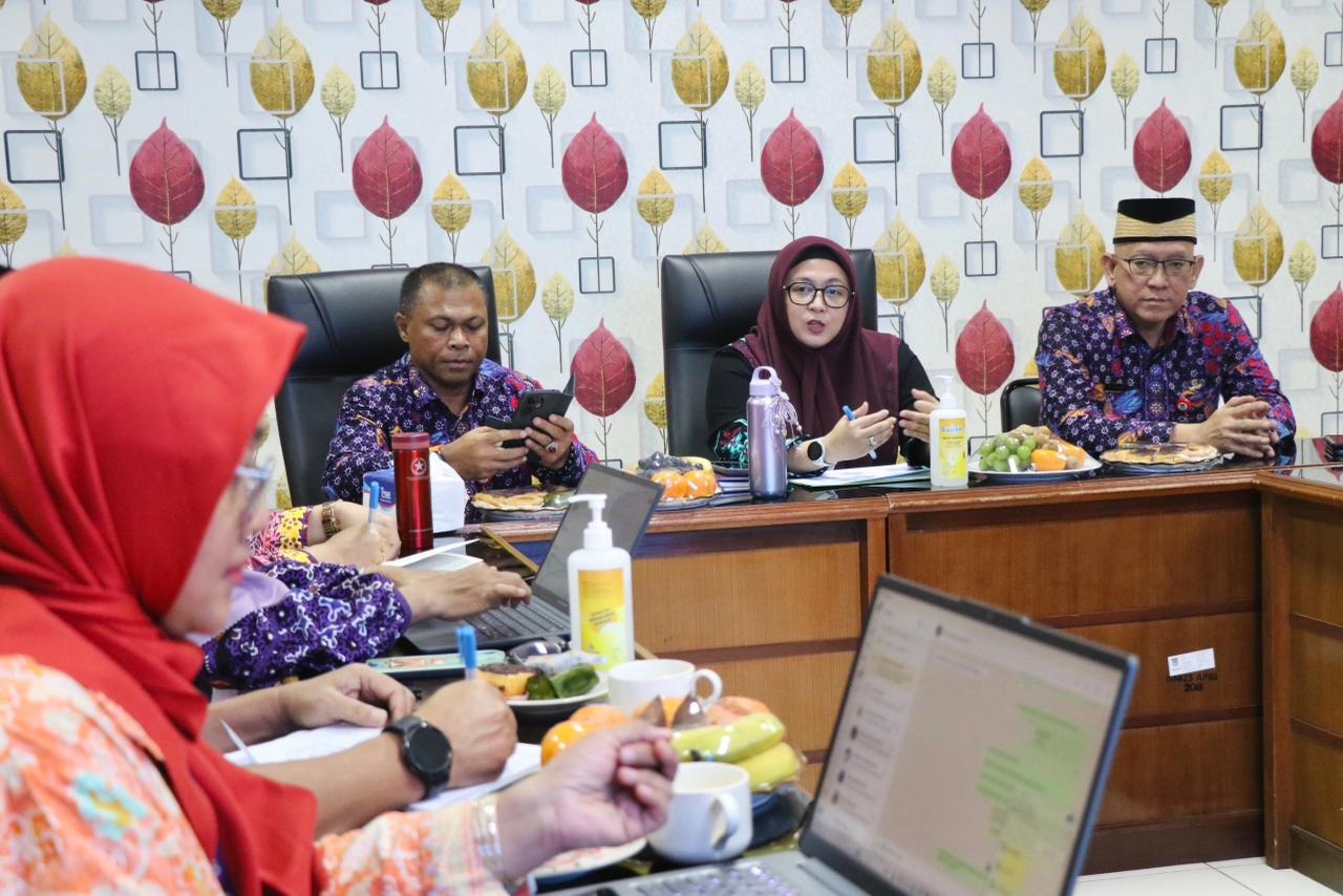 Wabup Tangerang Intan Nurul Hikmah memimpin rapat evaluasi Tim Percepatan Penurunan Stunting TPPS 2026