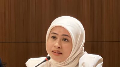 dina maria ulfa anggota dprd gerindra dialog warga kronjo tangerang
