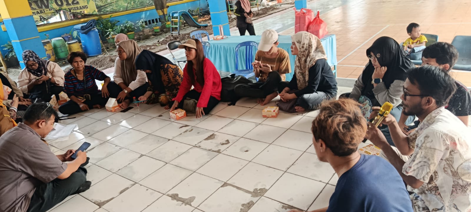 shg Sukasari pertemuan rutin inovasi usaha [image_id: 0]