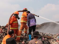 Maesyal Rasyid Kawal TPA Jatiwaringin, 2 Helikopter BNPB Dikerahkan