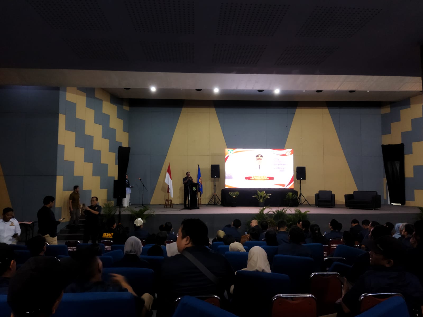 Seminar penguatan kelembagaan Karang Taruna Kota Tangerang bebas narkoba 2026