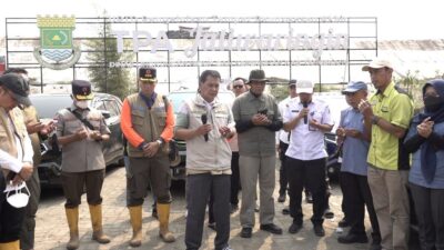 Bupati Tangerang Pimpin Doa Bersama untuk Kelancaran Pemadaman Kebakaran TPA Jatiwaringin