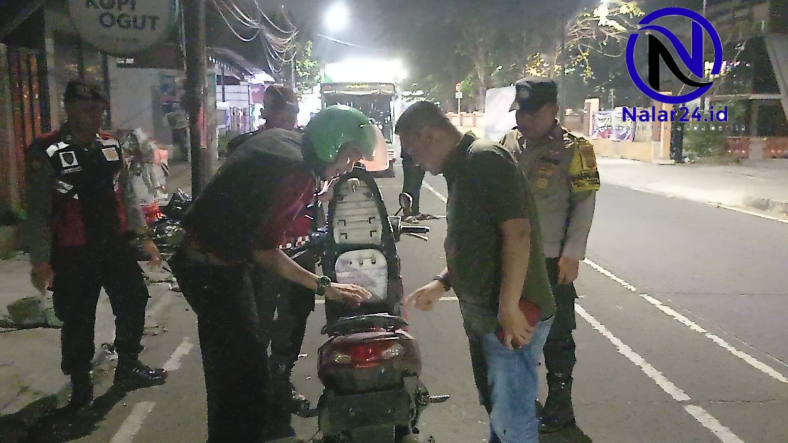 operasi kepolisian polsek tangerang periksa kendaraan