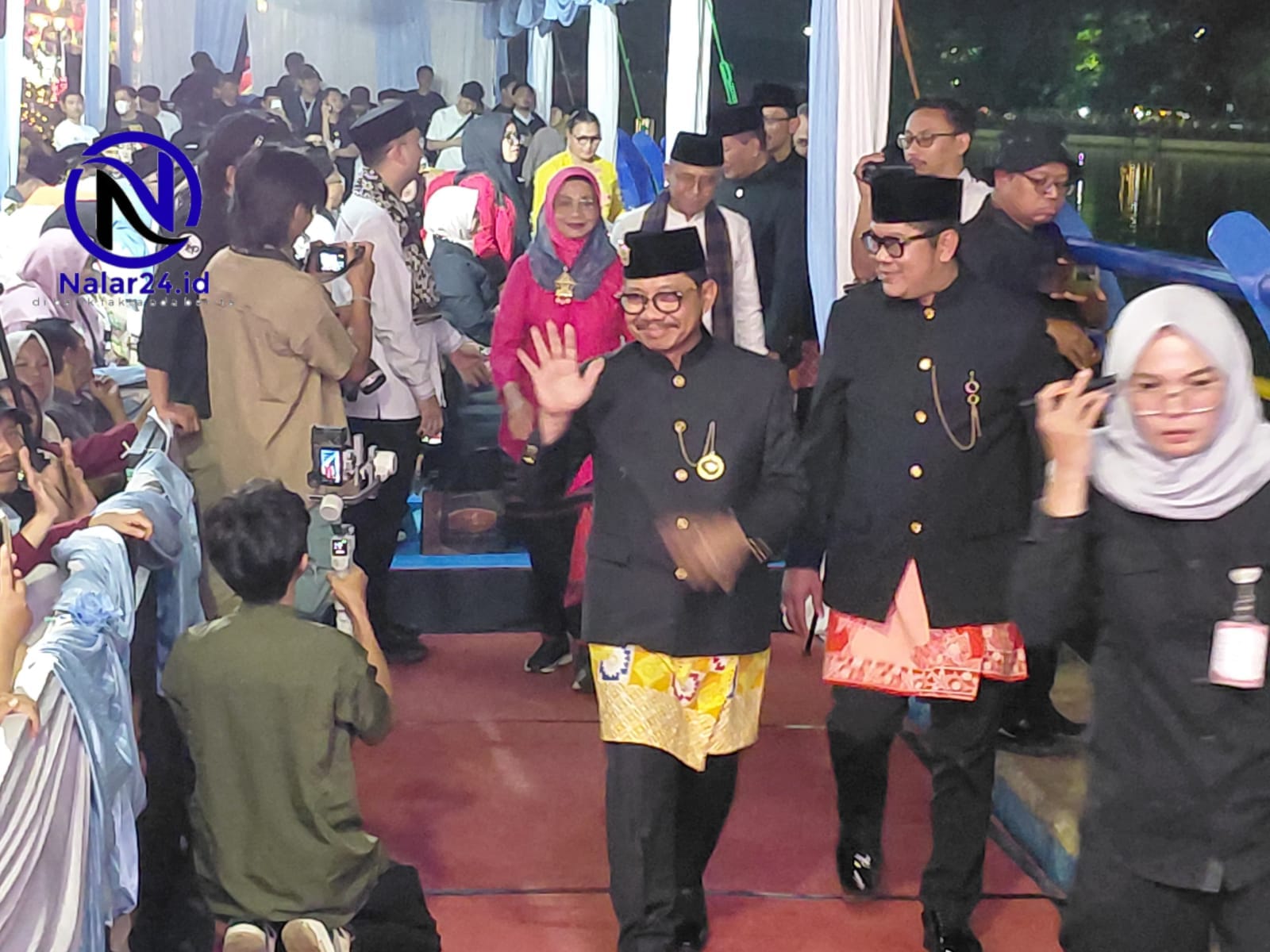 wali kota tangerang sachrudin buka festival cisadane 2026