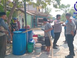 Dampak Kemarau Polres Serang Kota Salurkan 24 Ribu Liter Air Bersih ke Warga Kasemen