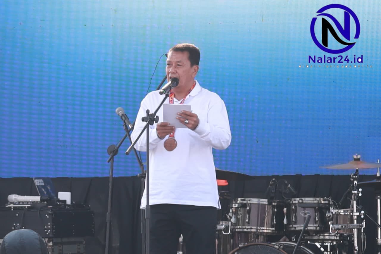 Bupati Tangerang Moch Maesyal Rasyid berpidato di acara NotaRace 2026 di Eastvara BSD