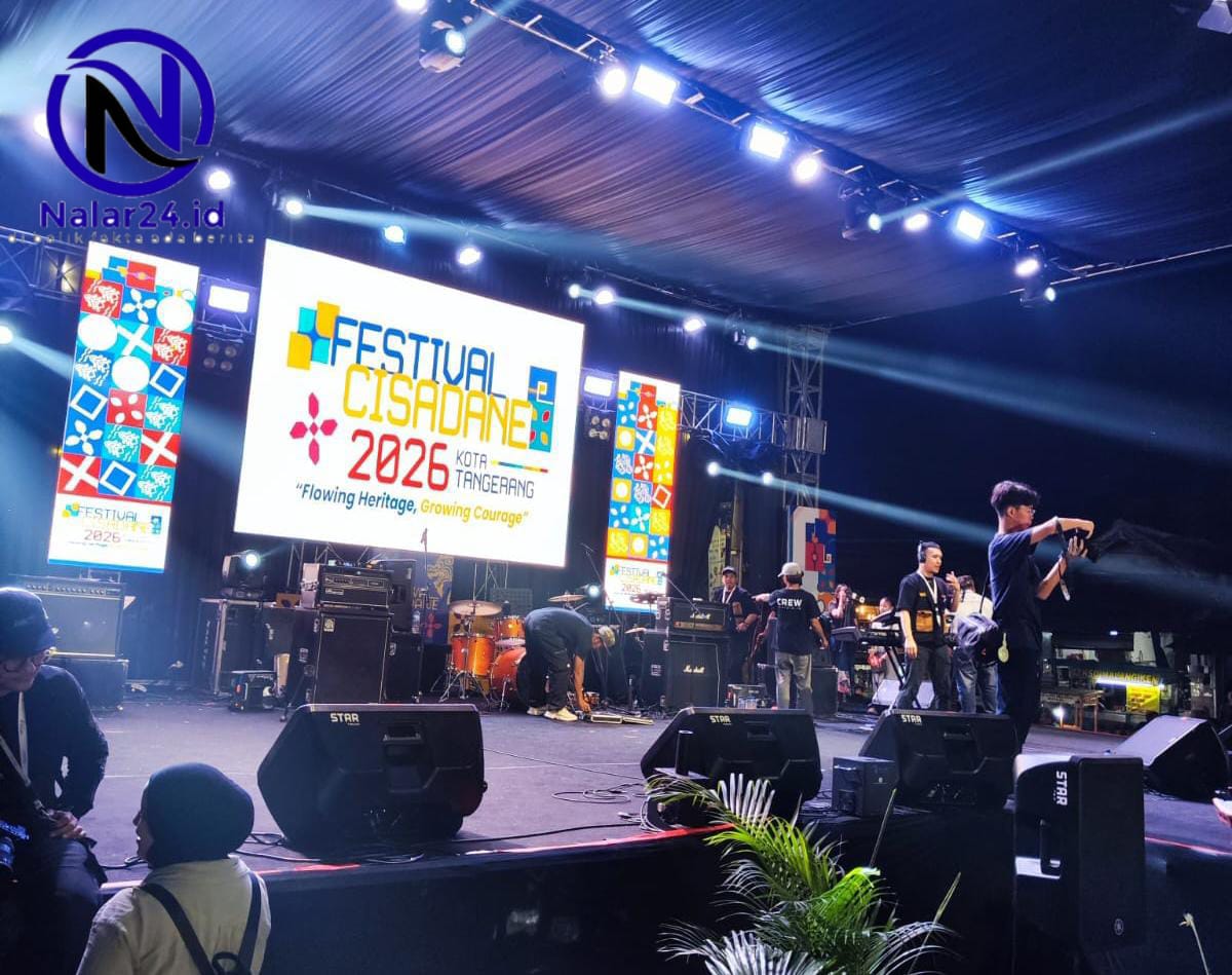 Panggung utama Festival Cisadane 2026 Kota Tangerang dengan tema Flowing Heritage Growing Courage