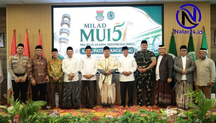 foto bersama milad 51 mui kabupaten tangerang peresmian muallaf center