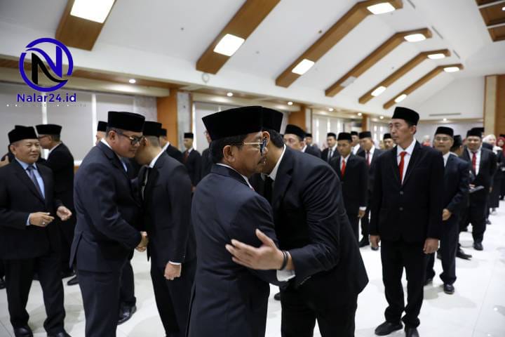 wali kota sachrudin lantik 102 pejabat pemkot tangerang