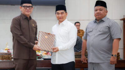 wagub dimyati raperda pendidikan banten dprd paripurna 2026 [image_id: 0]