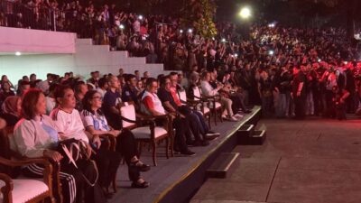 Bola Menyatukan: 14 Ribu Warga Jakarta Nobar Final Piala Dunia Bareng Bang Doel