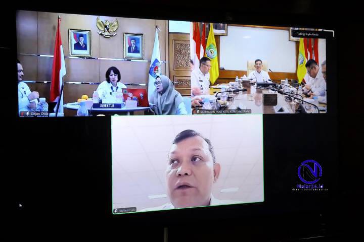 dialog otonomi daerah kemendagri reboan