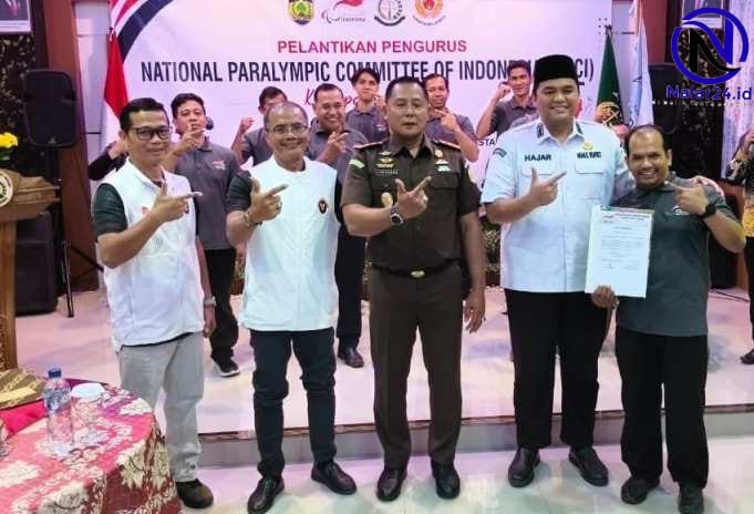 Wakil Bupati Jepara Muhammad Ibnu Hajar bersama pengurus baru NPCI Jepara periode 2025-2030