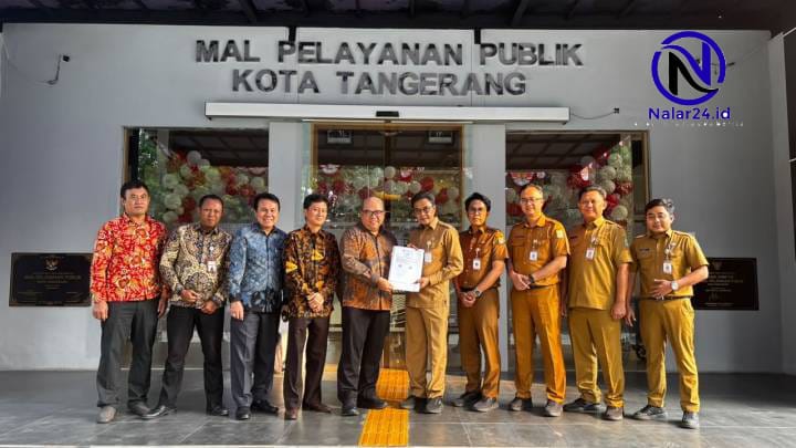 Foto bersama MPP Kota Tangerang 6 besar nasional PTSP