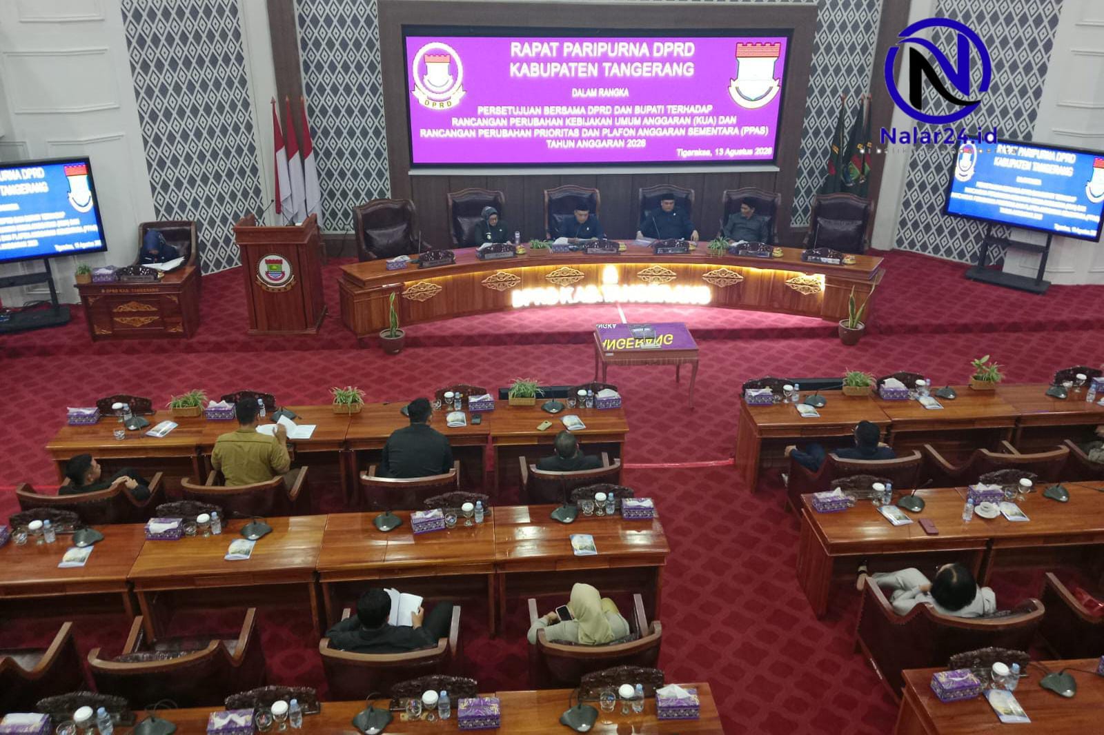 rapat paripurna dprd kabupaten tangerang kua ppas 2026