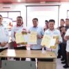 Bupati Tangerang Apresiasi Program Jaga Pangan ABPEDNAS dan Kejagung, Serahkan 1000 Ayam Petelur di Sepatan