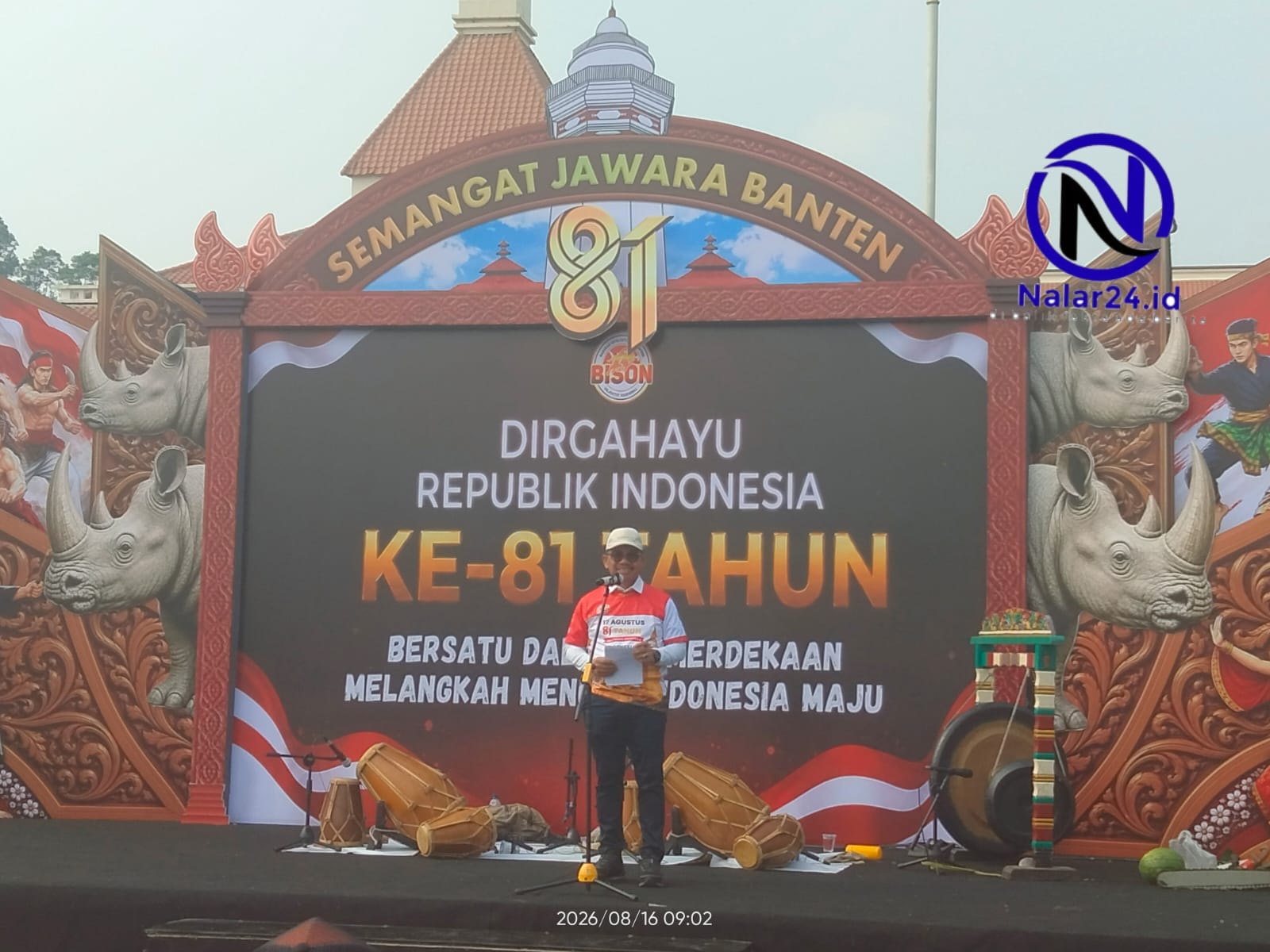 Walikota Tangerang sahcrudin memberikan sambutan di panggung HUT RI ke-81 bertema Semangat Jawara Banten di Kota Tangerang