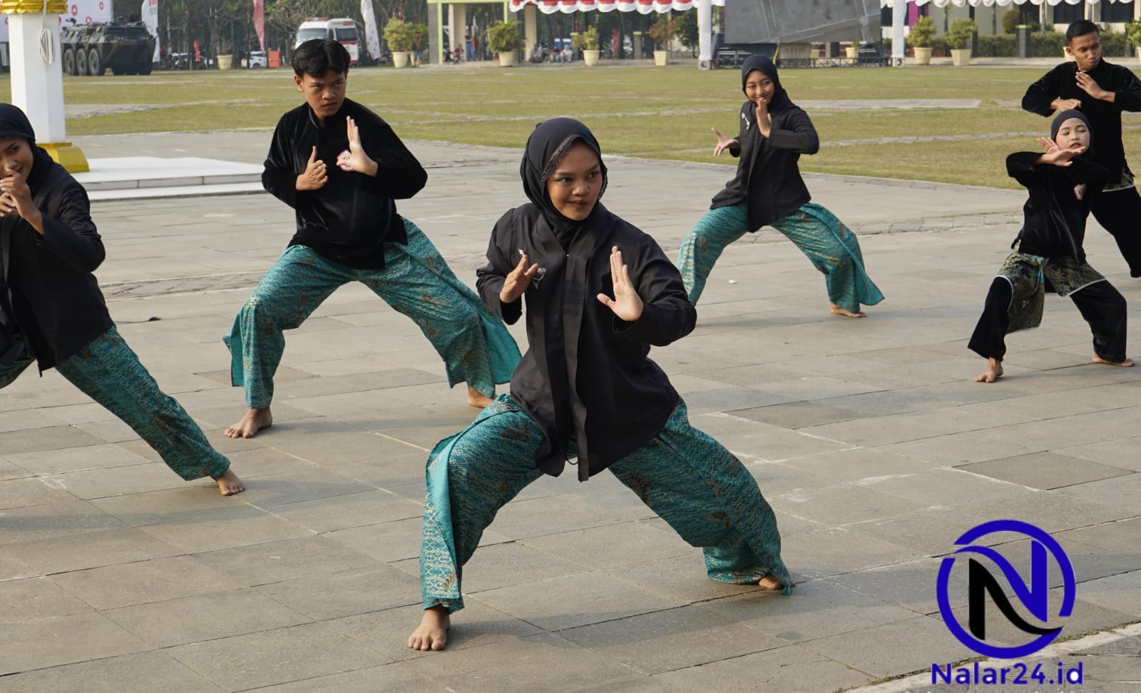 Pesilat IPSI Kabupaten Tangerang beraksi di Lapangan Upacara HUT RI