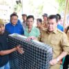 Bupati Maesyal Sambangi Keluarga Korban Pohon Tumbang di Teluknaga, Bantu Sembako dan Hunian Sementara