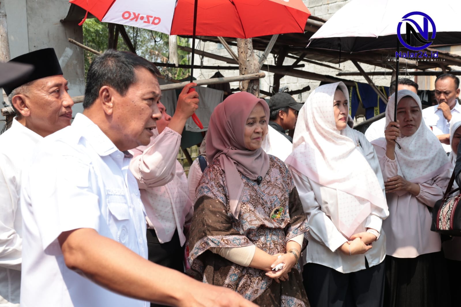 Bupati Maesyal Dialog dengan Warga Penerima Bedah Rumah