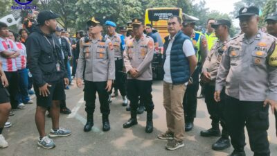 80 Suporter Orange Cisadane Dikawal Polisi Menuju SUGBK Dukung Persija vs Persib