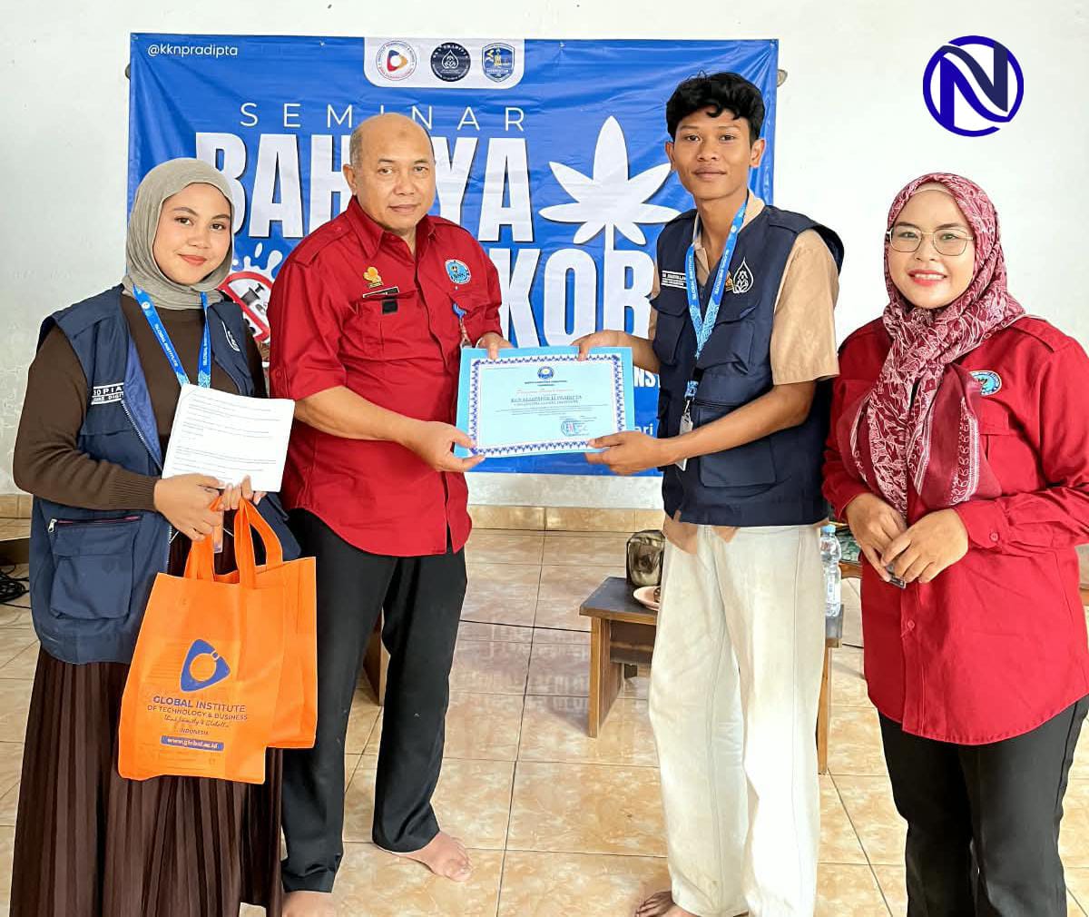 Narasumber BNK Tangerang berikan materi P4GN kepada pelajar Al-Azhariyah Rajeg