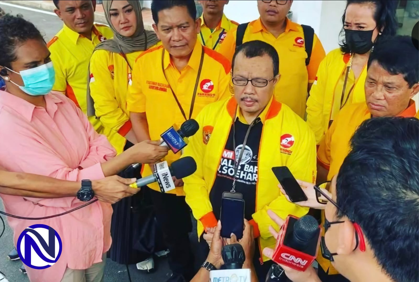 Ketum Parsindo Jusuf Rizal diwawancarai wartawan Kompas TV, iNews, CNN Indonesia dan Metro TV