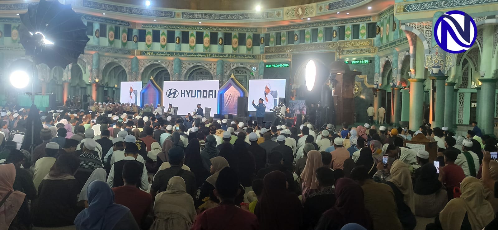 Ribuan jamaah padati Masjid Raya Al-Azhom Tabligh Akbar