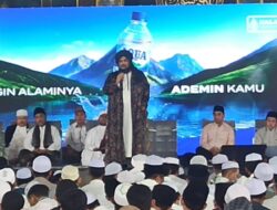Ribuan Warga Padati Masjid Raya Al Azhom Tangerang, Tabligh Akbar Cahaya Hati Doa untuk Bangsa Digelar Khidmat