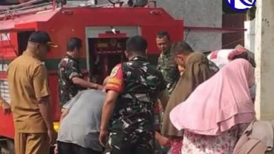 Anggota Koramil 01/Tangerang, Kodim 0506/Tangerang menyalurkan bantuan air bersih sebanyak 5.000 liter menggunakan water tank Koramil kepada warga di Jl. H. Jali RT 05/RW 03, Kelurahan Kunciran Jaya, Kecamatan Pinang, Kota Tangerang, Selasa (29/9/2026) pagi. Personel turun langsung membantu mengisi ember dan jerigen warga.