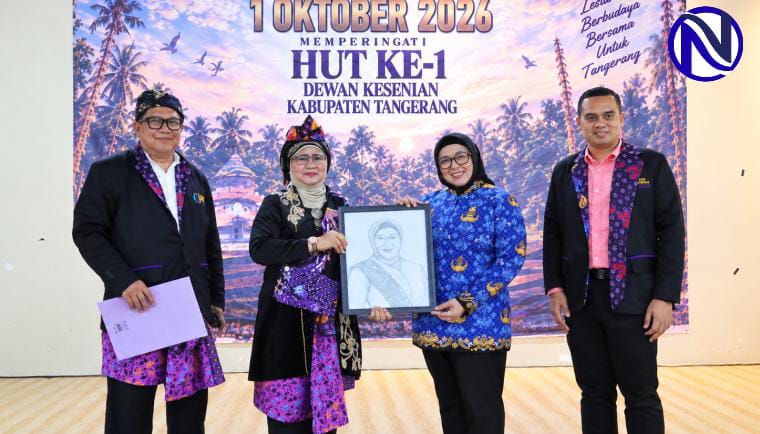 Wabup Intan terima lukisan HUT DKKT