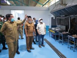Bupati Tangerang Pantau MBG di SPPG Parahu 2 Sukamulya Layani 2.500 Penerima Manfaat, Serap 43 Warga Lokal dan 316 SPPG Buka 12.000 Lapangan Kerja