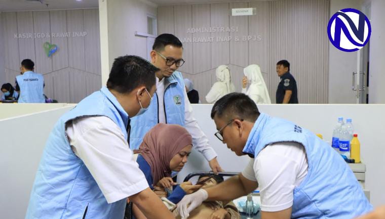 Tim medis RSUD Tigaraksa khitanan massal HUT 394 metode manual kauterisasi laser