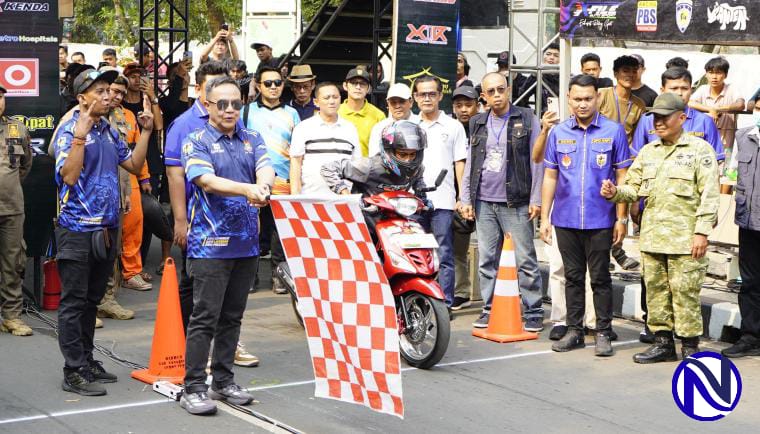 Soma Atmaja kibarkan bendera start lepas pembalap di KNPI Drag Bike Kejurprov Banten Piala Bupati Tangerang 2026